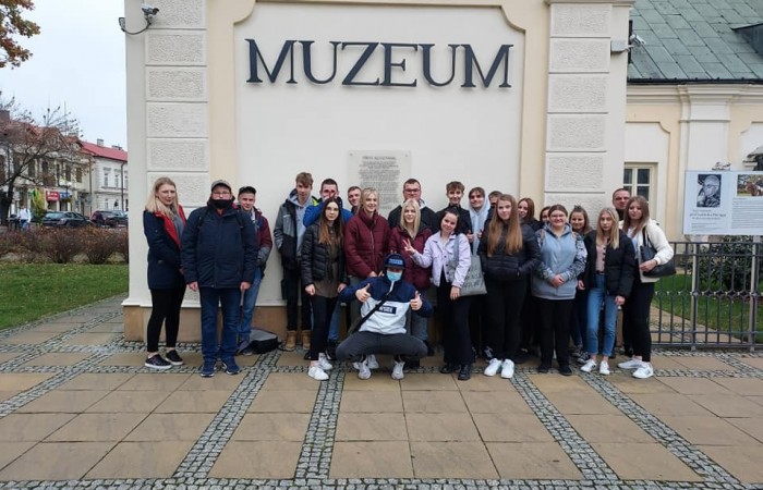 250033994_332130155387765_2208988932282351452_n